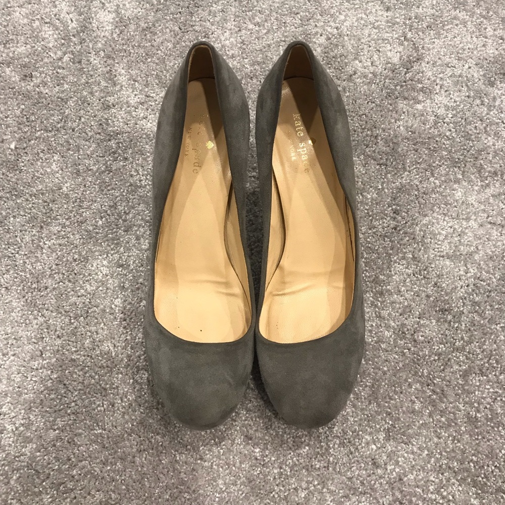 🍀 Kate Spade Dove Grey Suede Heels